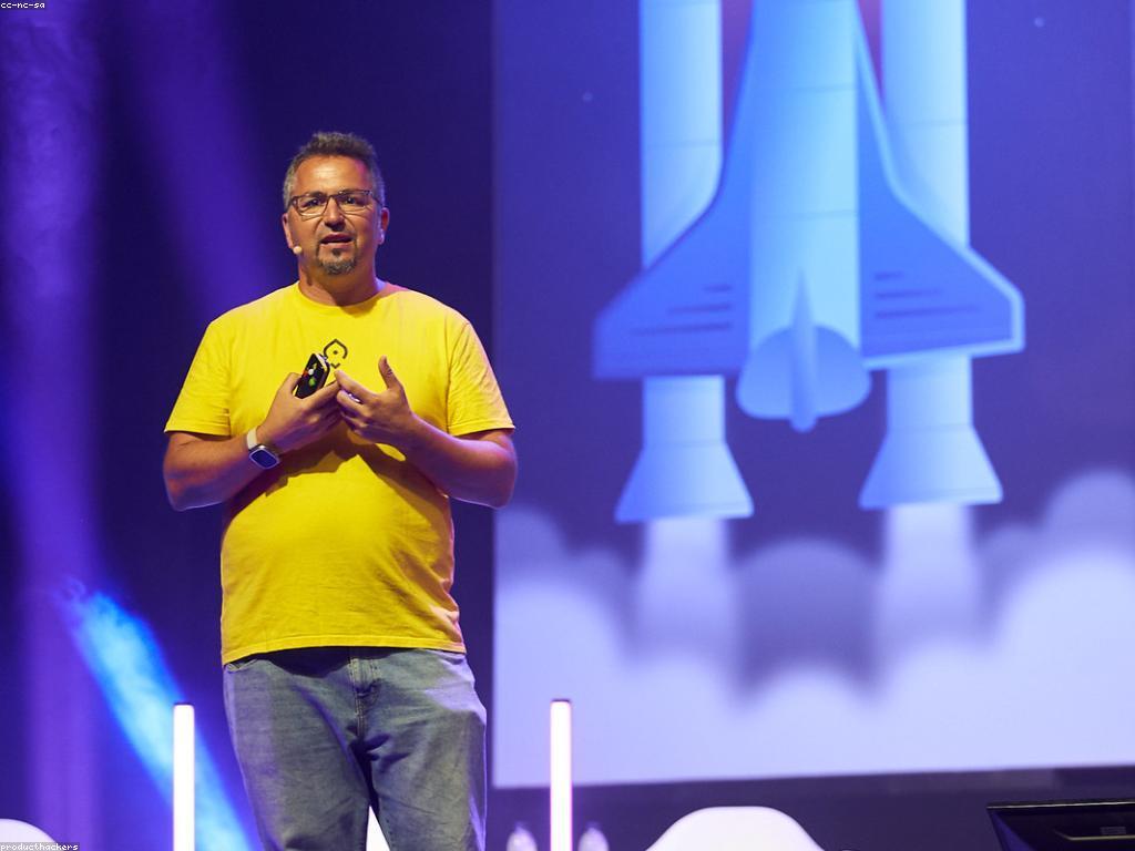 ការប្រកួតប្រជែងនៅក្នុងអាជីវកម្ម