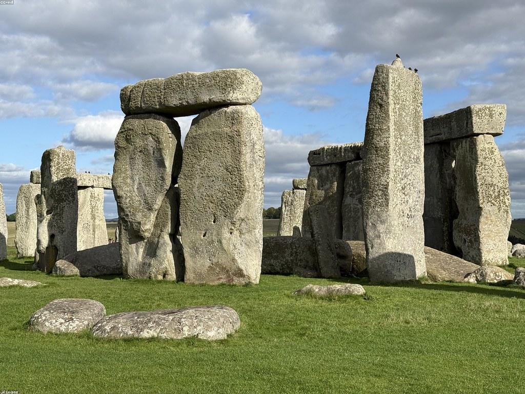 ប្រវត្តិសាស្ត្រ នៃ អាណាចក្រខ្មែរ