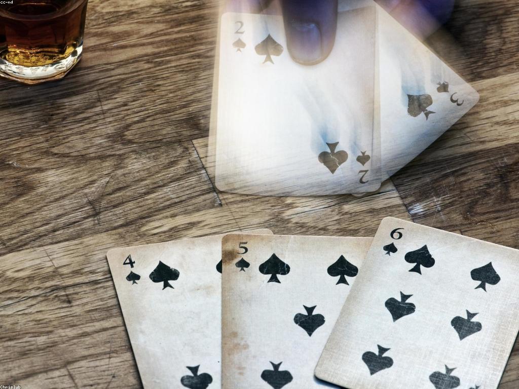 ការវិនិយោគនៅក្នុងកាស៊ីណូ: ការយល់ដឹង និងយុទ្ធសាស្ត្រ